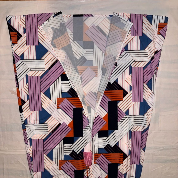 Geometric Patterned Midi Dress - Picture 6 of 6